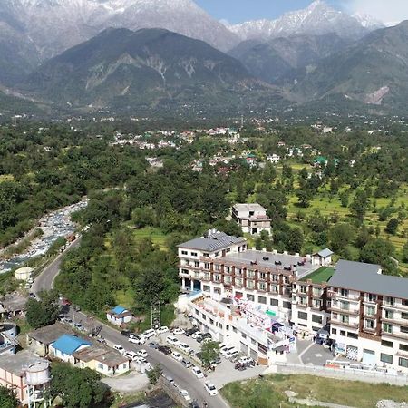 D'Polo Club & Spa Resort Dharamshala Bagian luar foto