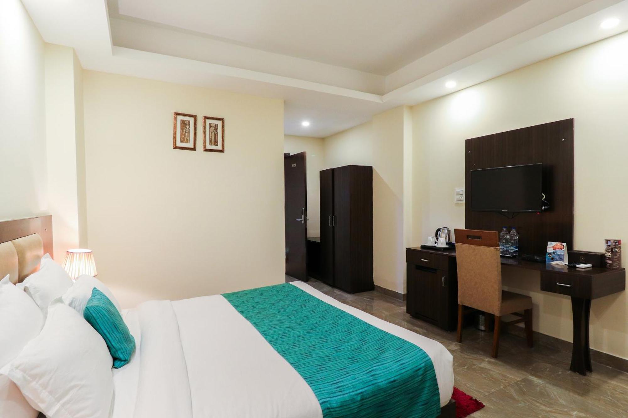 D'Polo Club & Spa Resort Dharamshala Bagian luar foto