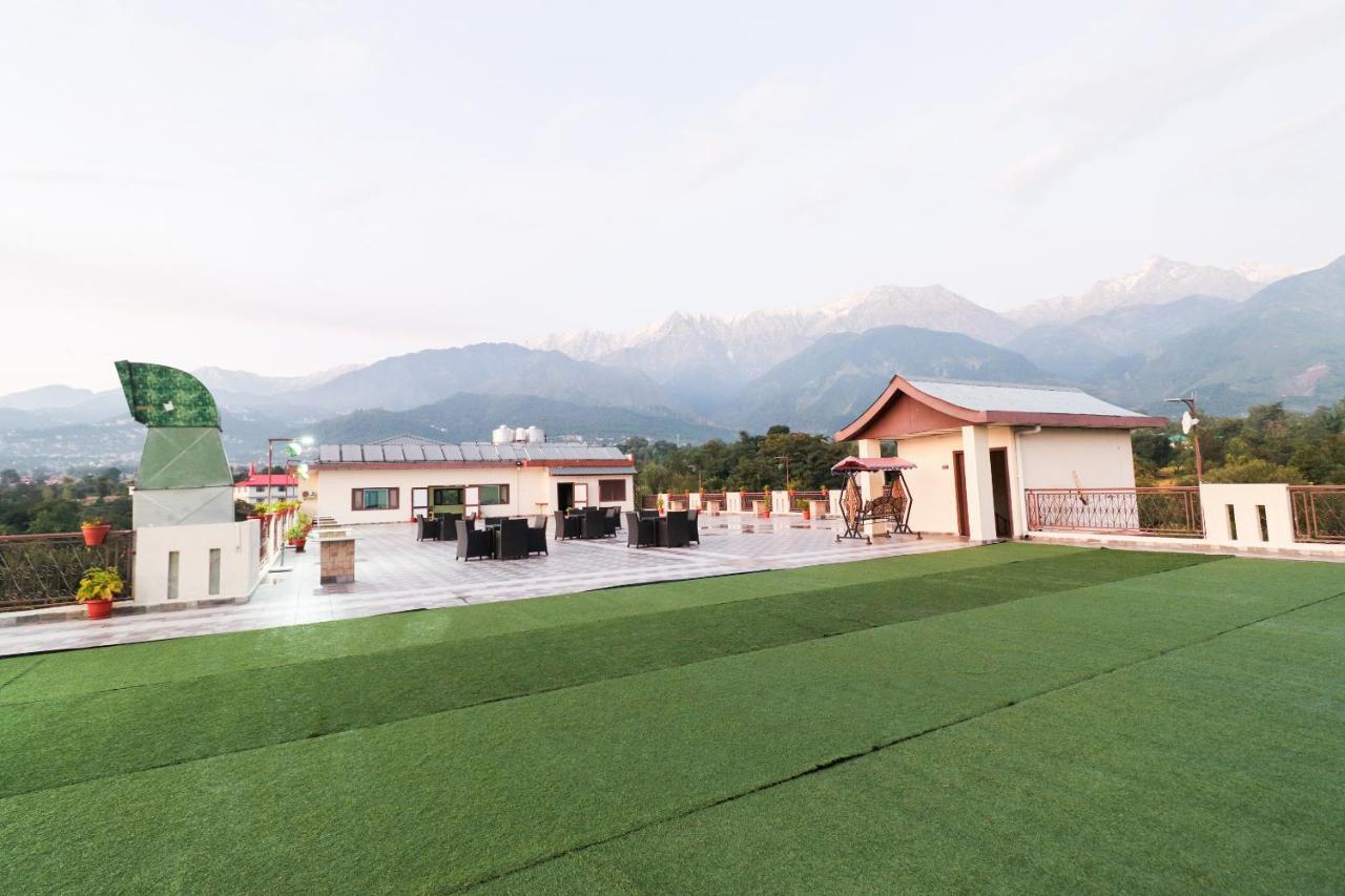D'Polo Club & Spa Resort Dharamshala Bagian luar foto